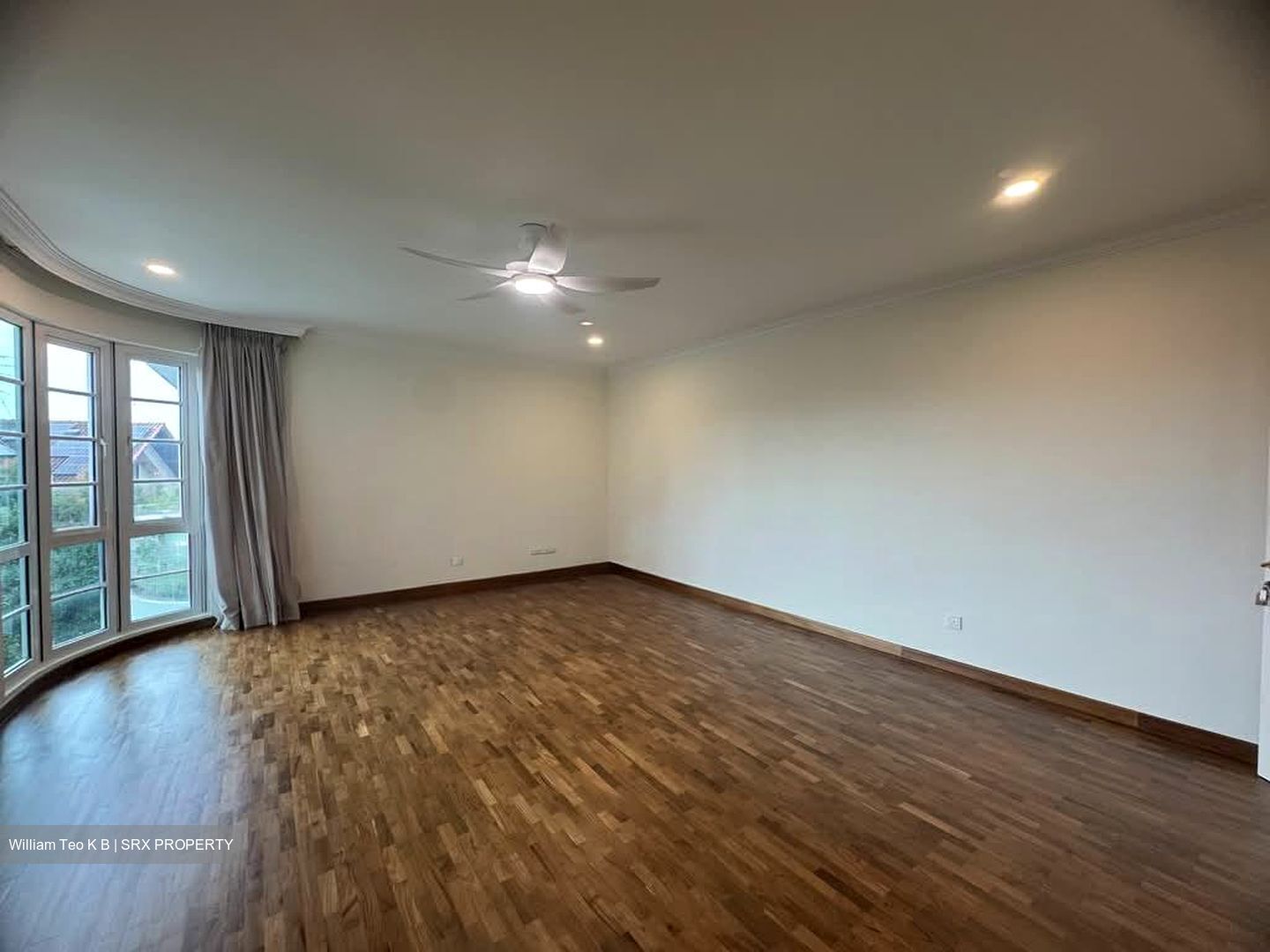 Swiss Club Road (D11), Detached #577933631